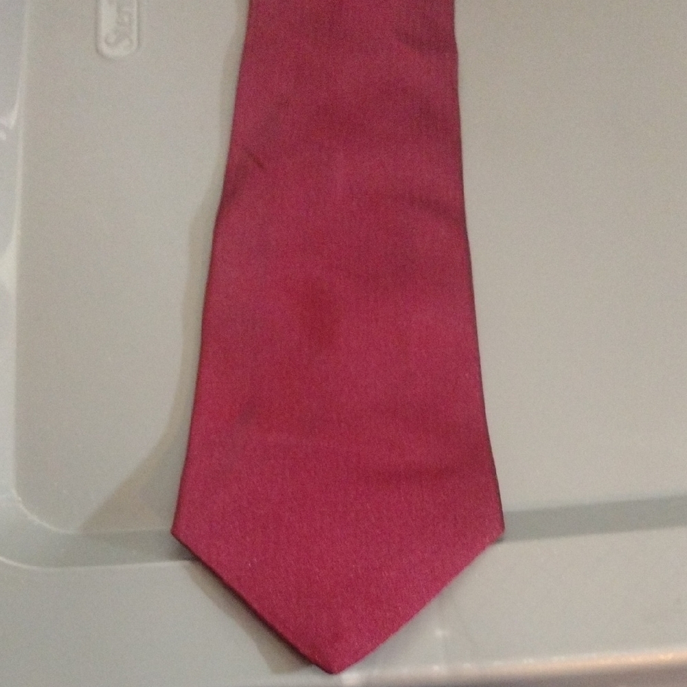 Vintage DKNY Men's Silk Tie